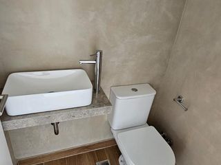 Foto 24 de Venta y alquiler de departamento 4 ambientes con dependencia en duplex en Nordelta