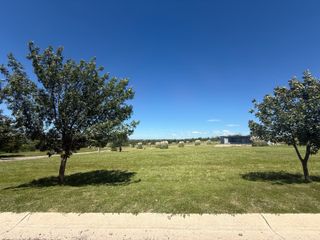 Foto 5 de LOS REARTES -  ALTOS DEL CORRAL - 220O METROS - ESCRITURA Y SEGURIDAD 24 HS