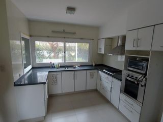 Foto 7 de Casa en  venta en Barrio Privado Cadaques - Funes