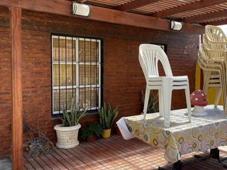Foto 6 de VENTA casa centrica con pileta Coronel Brandsen