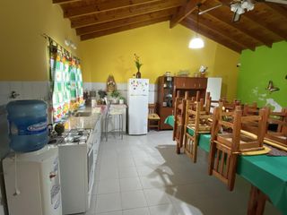 Foto 13 de VENTA casa centrica con pileta Coronel Brandsen