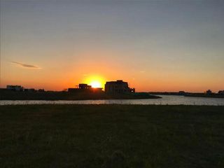 Foto 11 de Espectacular lote a la laguna en venta en San Sebastián, área 10