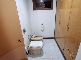 Foto 16 de VENDIDO !! CASA DE 4 AMB, JARDIN, PILETA, QUINCHO, COCHERA PARA 2 AUTOS - VILLA DEVOTO