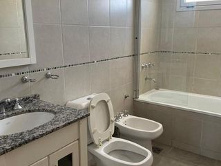 Foto 20 de Casa en  venta Cerro de las Rosas calle Jimenez de Lorca al 4500