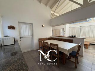 Foto 5 de Casa en  alquiler equipada para 9 personas en Carilo