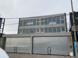 Foto 3 de Local en sobre Colectora Este Maschwitz