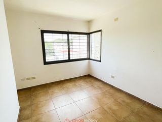 Foto 12 de Duplex en Venta/Alquiler en Villa Allende - 2 Dormitorios - Cochera, Asador y Pileta - Seguridad