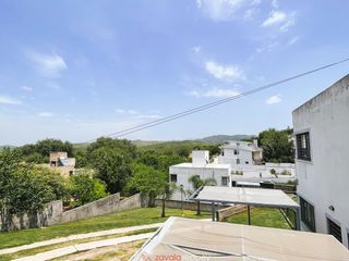 Foto 20 de Duplex en Venta/Alquiler en Villa Allende - 2 Dormitorios - Cochera, Asador y Pileta - Seguridad