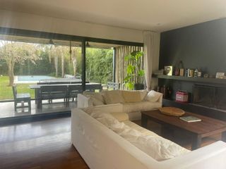 Foto 2 de Casa - Santa Barbara