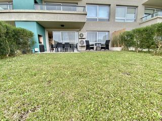Foto 2 de PLATA  BAJA  CON JARDIN AMOBLADO!!!!