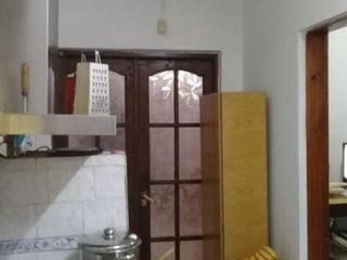 Foto 5 de Casa en venta - 3 Dormitorios 2 Baños - Cochera - 300Mts2 - Quequén, Necochea