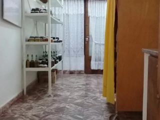 Foto 11 de Casa en venta - 3 Dormitorios 2 Baños - Cochera - 300Mts2 - Quequén, Necochea