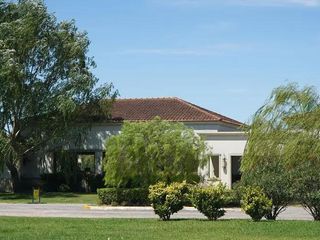 Foto 3 de LOTE EN OPORTUNIDAD EN VENTA BARRIO SANTO DOMINGO- CANNING