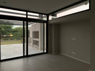 Foto 9 de Casa en San Matías, moderna, excelente calidad de construcción