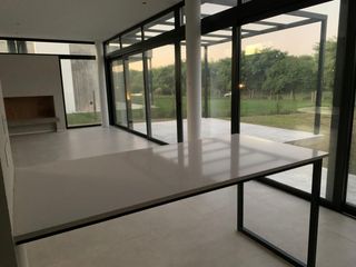 Foto 8 de Casa en San Matías, moderna, excelente calidad de construcción