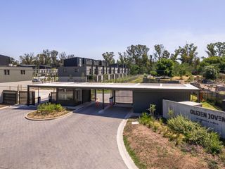 Foto 14 de Town House en Alquiler  en Oliden Joven, Del Viso Pilar