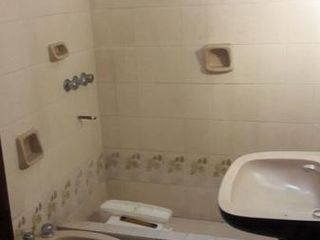 Foto 5 de Casa  con fondo libre! Ideal varias familias o renta