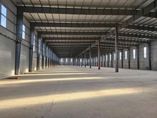 Foto 1 de NAVE INDUSTRIAL/LOGISTICA DE 5.000 M2 EN ALQUILER EN PILAR