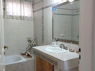 Foto 20 de Casa en venta - 5 Dormitorios 3 Baños - Cocheras - 30.780Mts2 - Rama Caída, San Rafael