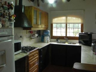 Foto 10 de Casa en venta - 5 Dormitorios 3 Baños - Cocheras - 30.780Mts2 - Rama Caída, San Rafael