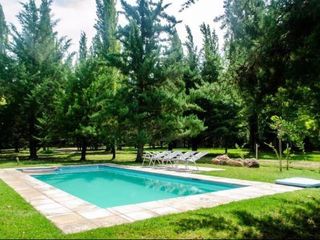 Foto 31 de Casa en venta - 5 Dormitorios 3 Baños - Cocheras - 30.780Mts2 - Rama Caída, San Rafael