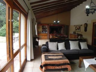 Foto 7 de Casa en venta - 5 Dormitorios 3 Baños - Cocheras - 30.780Mts2 - Rama Caída, San Rafael