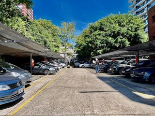 Foto 13 de Impecable Oficina en  alquiler de 370 m2 en Vicente Lopez, lista para equipar y usar