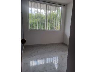 Foto 12 de SE VENDE CASA CON 3 RENTAS EN ARMENIA
