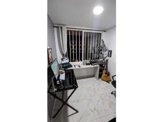 Foto 3 de SE VENDE CASA CON 3 RENTAS EN ARMENIA