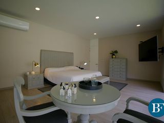 Foto 10 de VENTA Casa en  La Pradera - Residencia de 3,800m2