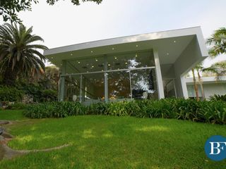 Foto 4 de VENTA Casa en  La Pradera - Residencia de 3,800m2