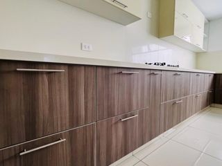 Foto 5 de DE ESTRENO, EN CONDOMINIO Y  NO PAGA  ALCABALA!