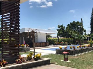 Foto 18 de VENTA CHALET PARA ESTRENAR VIA AL AEROPUERTO