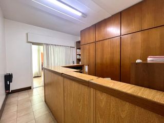 Foto 9 de Casa en ALQUILER  -  Consultorios  Odontologicos -  Fisherton