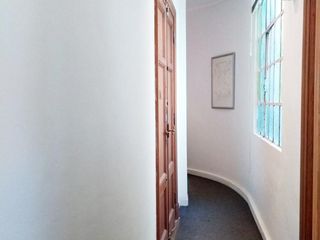 Foto 8 de 4 ambientes en retiro - Apto Profesional - Showroom - Atipico