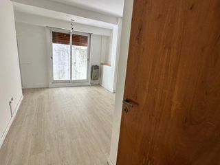 Foto 18 de Blanco Encalada 3900, Casa tipo Duplex, 4 Ambientes C/Patio-Terraza-Parrilla-cochera  - V. Urquiza
