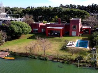 Foto 1 de Casa en venta en Barrio Cerrado Santa Barbara - Tigre