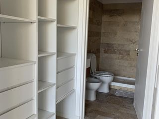 Foto 14 de Lindísimo departamento en piso 3ro. amplio 2 ambientes con balcón aterrazado y cochera