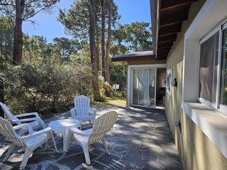 Foto 2 de Casa en venta- 2 Dormitorios 2 Baños - 525Mts2 - Pinamar