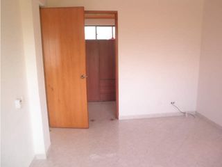 Foto 15 de VENDO CASA VIA MELGAR-GORARDOT 4H $650 M.M. NEGOCIABLES.