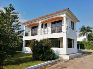Foto 1 de VENDO CASA VIA MELGAR-GORARDOT 4H $650 M.M. NEGOCIABLES.
