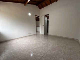 Foto 15 de Casa bifamiliar en venta en Cabañas Bello