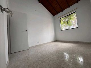 Foto 14 de Casa bifamiliar en venta en Cabañas Bello