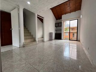 Foto 8 de Casa bifamiliar en venta en Cabañas Bello