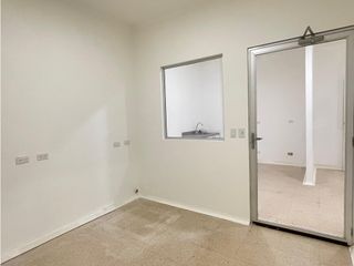 Foto 1 de Oficina en Venta Milla de Oro Medellin