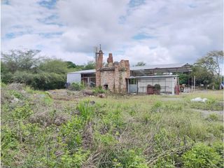 Foto 41 de ARRIENDO LOTE INDUSTRIAL CON OFICINA