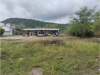 Foto 18 de ARRIENDO LOTE INDUSTRIAL CON OFICINA
