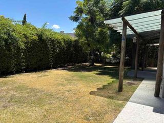 Foto 5 de Casa en alquiler en Villa Udaondo