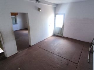 Foto 5 de Casa PH en venta en La Tablada