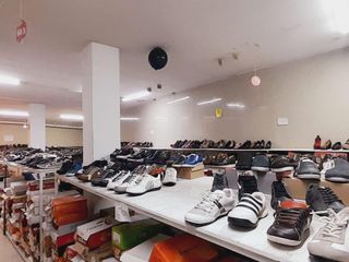 Foto 1 de En renta local | 190 m2 | 2 plantas | sector comercial La Y.